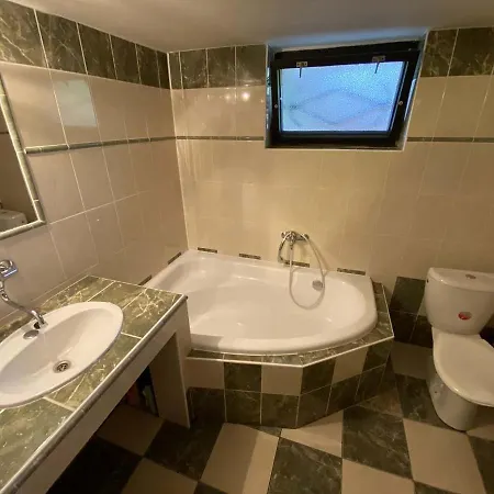 Chalet Pod Cernou Horou